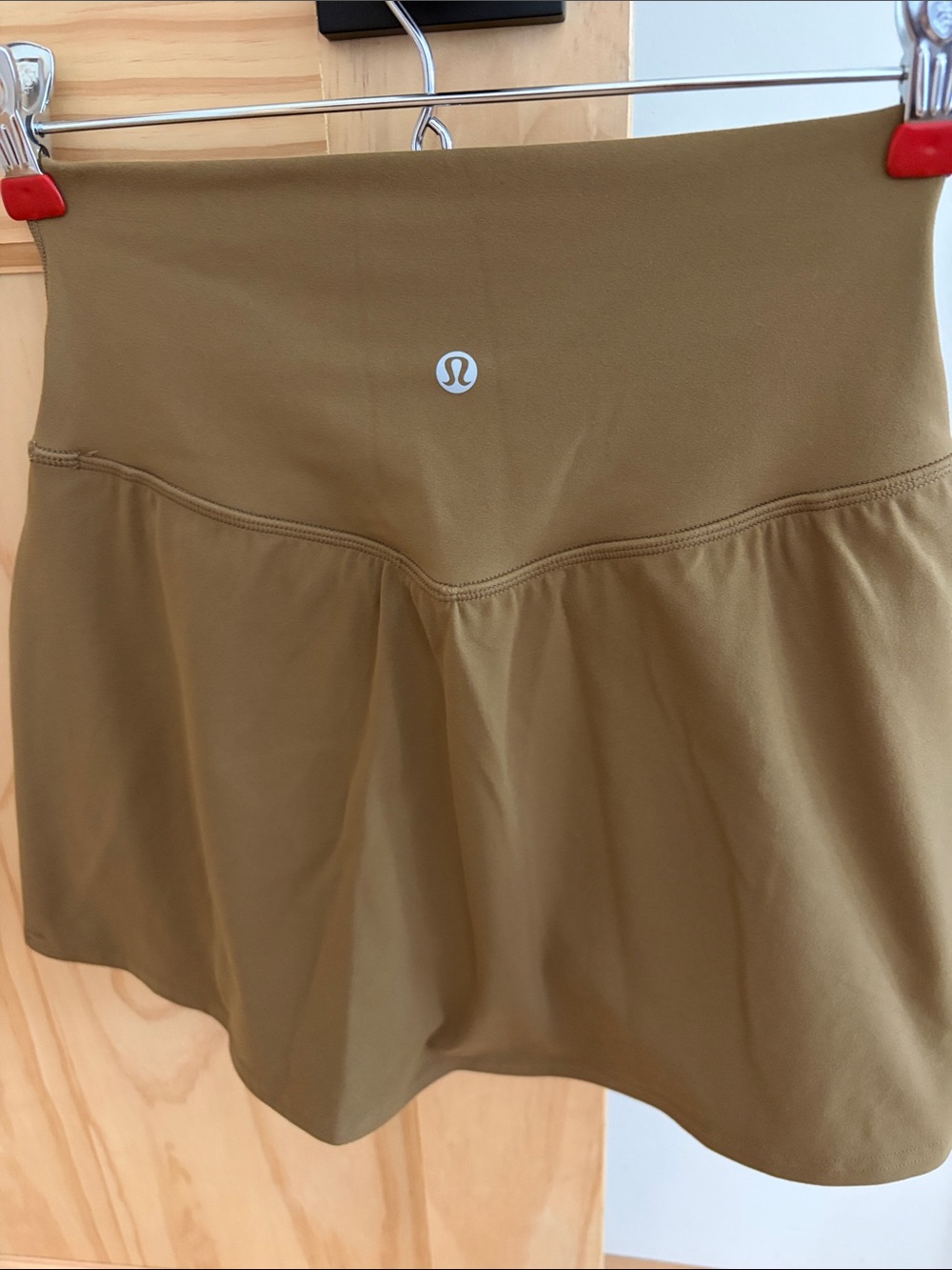 NWOT Lululemon align skirt - Picture 4 of 5